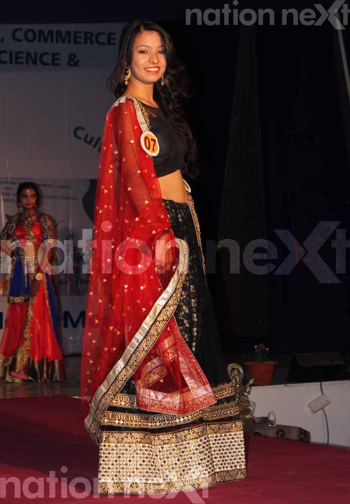 Oshin Chimankar walks the ramp for the Miss LAD personality contest at the cultural fest 'Jashna,' co-presented by India Next Media's digital newspaper Nation Next