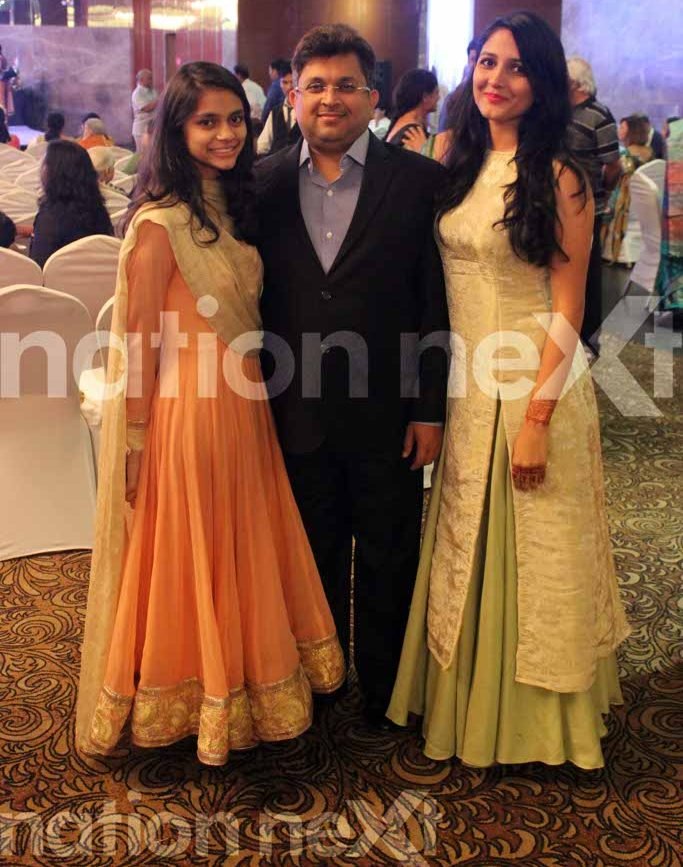 Siddhi Babhulkar, Dr Sushrut Babhulkar and Sanskriti Babhulkar at Dr Sameer Arbat and Dr Tulika Parasher Arbat's wedding reception at Hotel Centre Point, Nagpur
