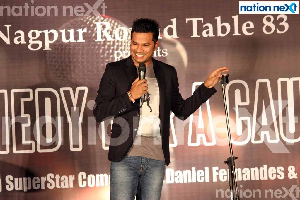 Daniel Fernandes entertained the audience with his hilarious performance at the event 'Comedy for a cause' organised by Nagpur Round Table 83 at Hotel Centre Point, Nagpur
