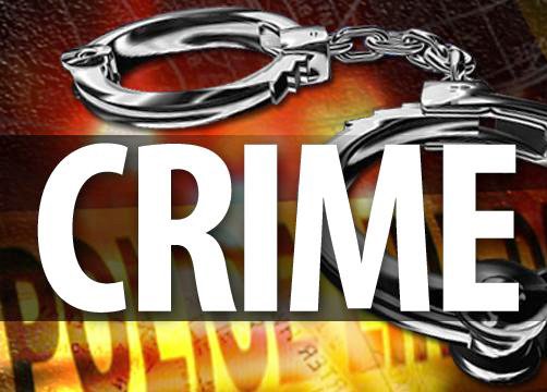 A 38-year-old man was yesterday robbed of Rs 39,772 by three women and a young girl at around 7 pm, near Surendra Nagar, Nagpur.