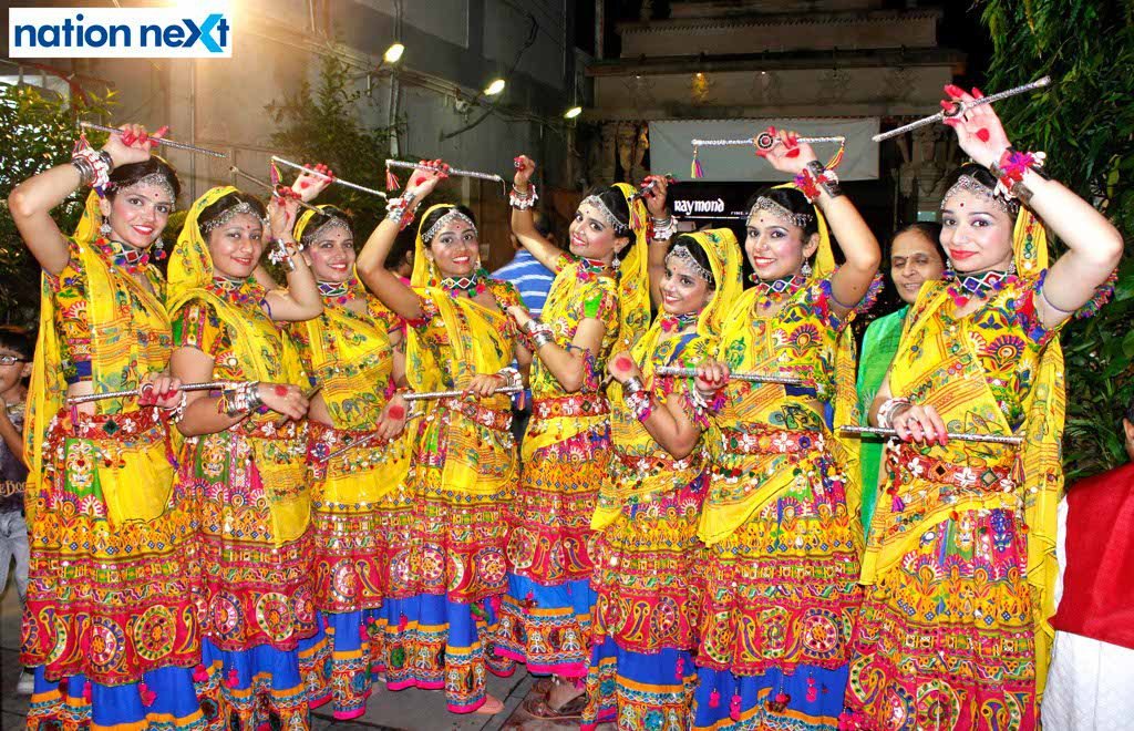 08-10-17-Gujrati Samaj Garba-Gujrat Bhawan-Himanshu Pal (3)