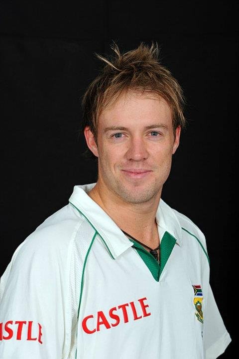 South African bastman AB de Villiers on Wednesday announced his decision to retire from all forms of international cricket.
