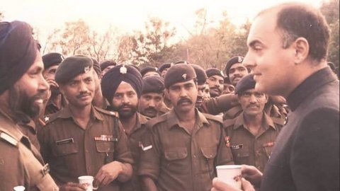 Rare and unseen pictures of Rajiv Gandhi on his 75th birth anniversary you shouldn’t miss