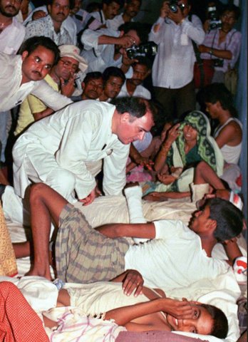 Rare and unseen pictures of Rajiv Gandhi on his 75th birth anniversary you shouldn’t miss