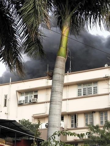 A major fire broke out in an under-construction hospital near Kingsway Hospital in Nagpur on Wednesday afternoon. All trapped workers evacuated safely.