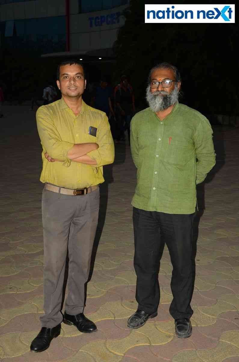 Praful Randive and Arvind Totey during the event 'Flashmob 2K22' organised at Tulsiramji Gaikwad Patil College in Nagpur