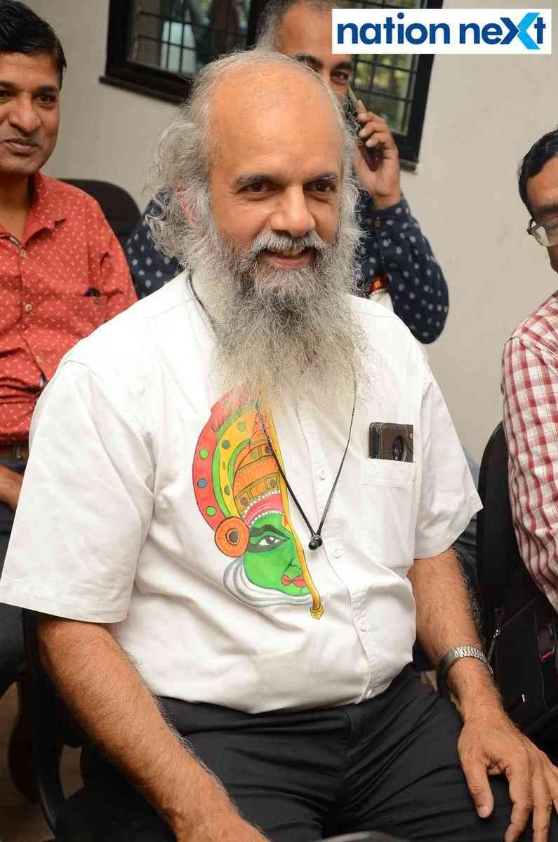 Sunil Warrier (Resident Editor, TOI Nagpur) during an event dedicated to late journalist Ruchir Mishra at Press Club in Nagpur