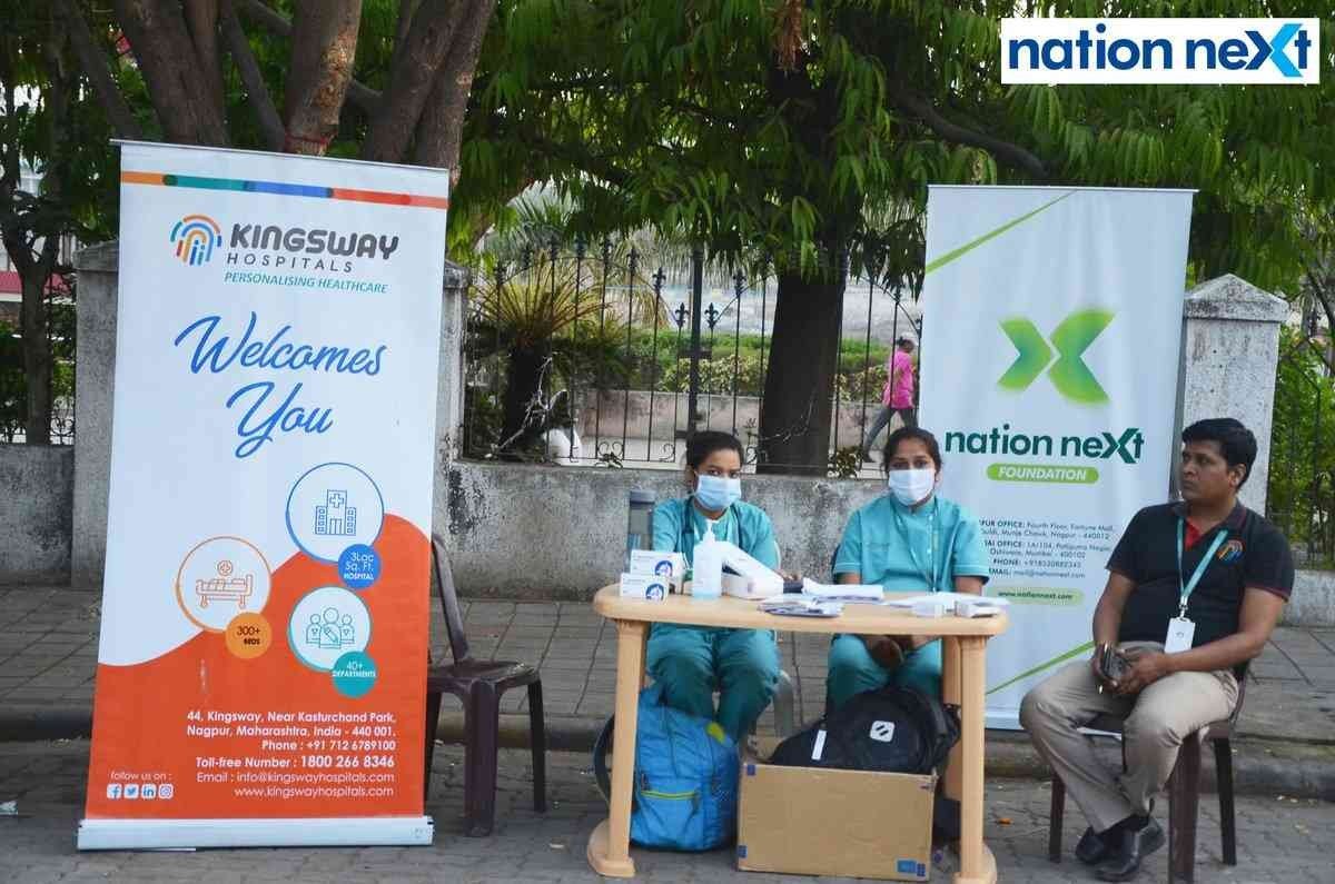 Druga Chauhan, Megha Thakur and Alok Chaubey during the free health check-up drive by Nation Next Foundation and Kingsway Hospitals in Nagpur