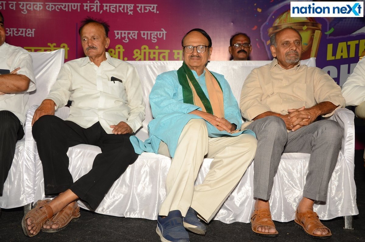 KK Pande, Gev Avari and Ashok Dhawad during the inauguration of Late Dr Shrikant Jichkar Cricket Tournament at Bishop Cotton School ground in Nagpur