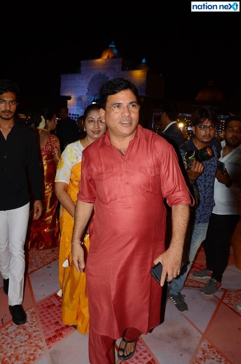 MLA Ashish Jaiswal at Sanket and Anushka Bawankule's wedding reception in Nagpur