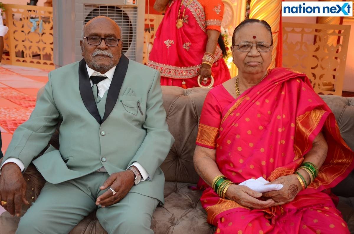 Krushnarao and Prabhawati Bawankule at their grandson Sanket's wedding reception in Nagpur