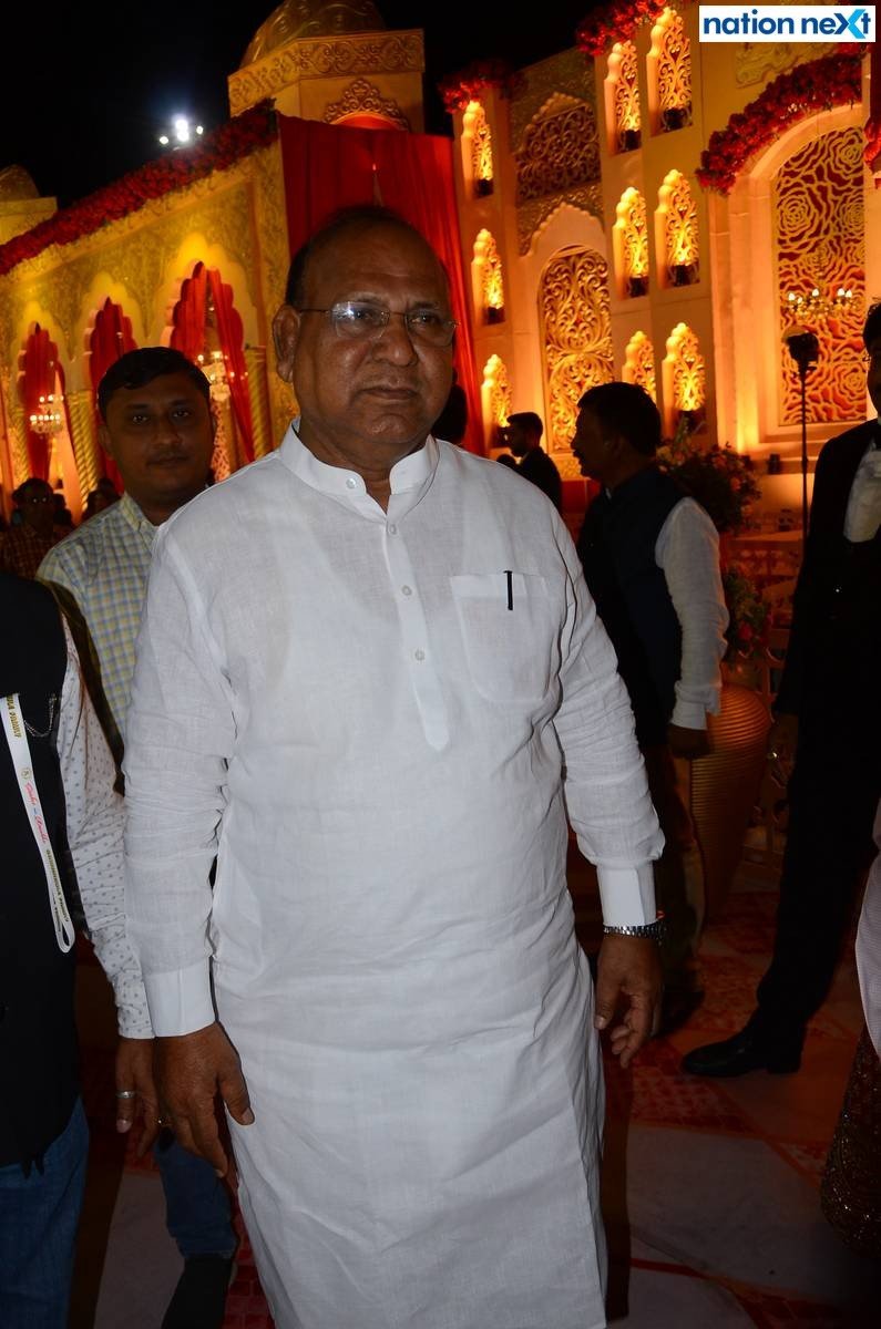 Lok Sabha MP Ramdas Tadas at Sanket and Anushka Bawankule's wedding reception in Nagpur