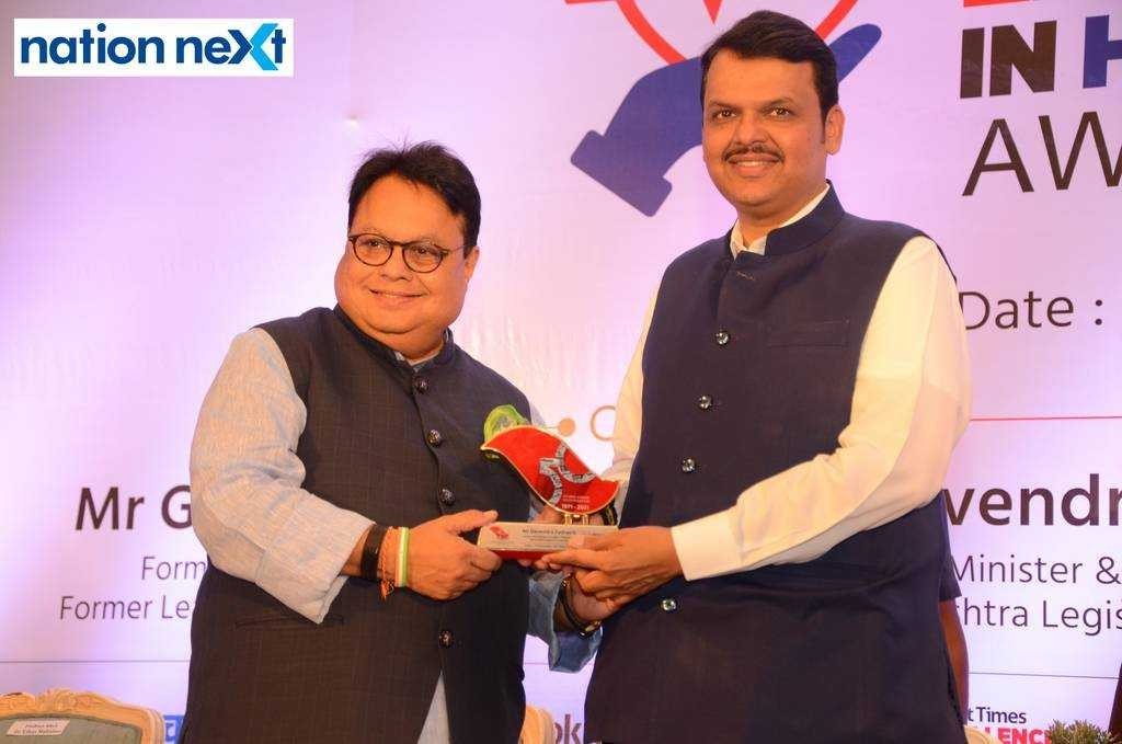 Vijay Darda and Devendra Fadnavis during Lokmat Times Excellence in Healthcare Awards 2021’ held in Nagpur